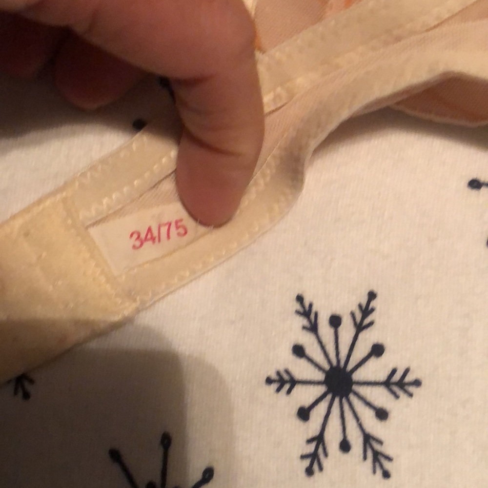 Bra - Picture 2 of 4